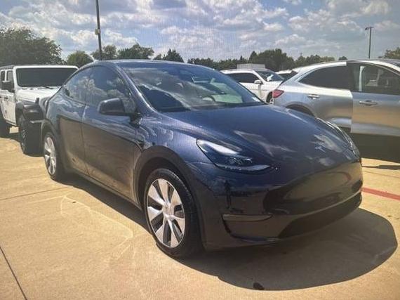 TESLA MODEL Y 2024 7SAYGDEE1RA232728 image